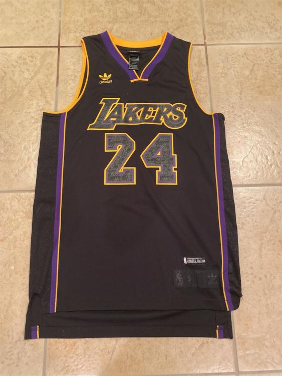 kobe bryant jersey limited edition