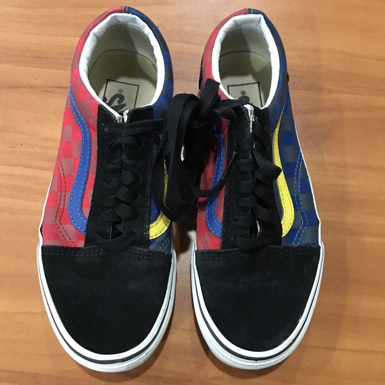 vans size 4.5 womens
