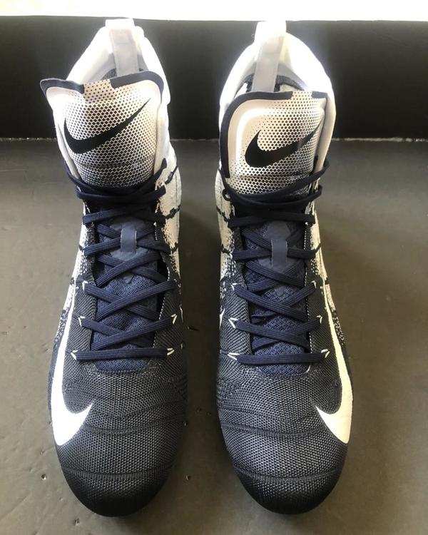 nike flyknit football cleats