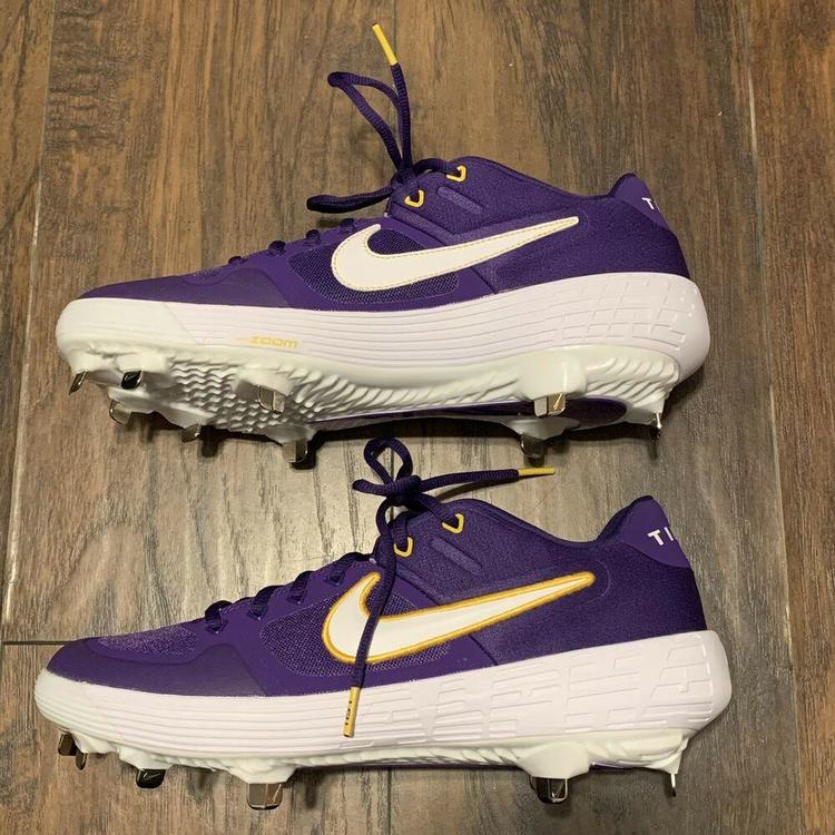 purple nike baseball cleats