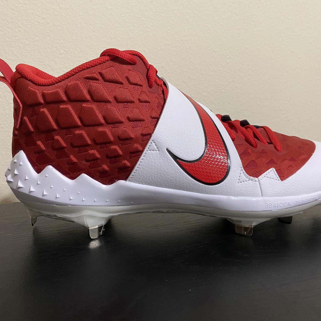 mike trout cleats 6