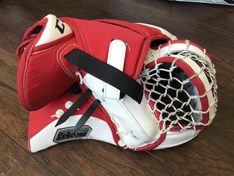 CCM Canadian Made Pro Return Eflex 4 Glove and Blocker Set 590 break