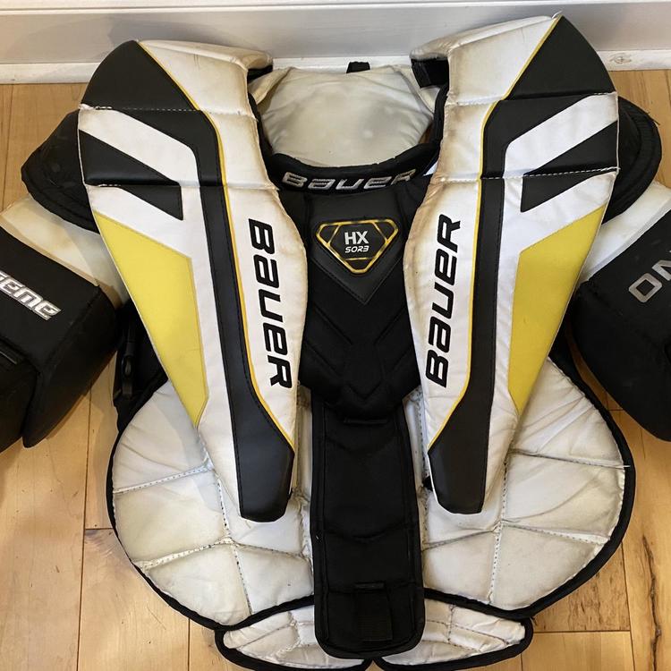 Bauer Intermediate Large One.9 Chest Protector Hockey Goalie