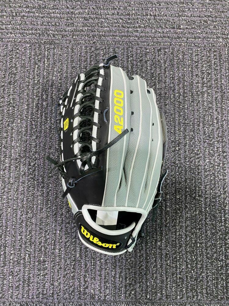 Wilson A2000 Superskin Grey/Black 12.75" Outfield Baseball Glove Lefty