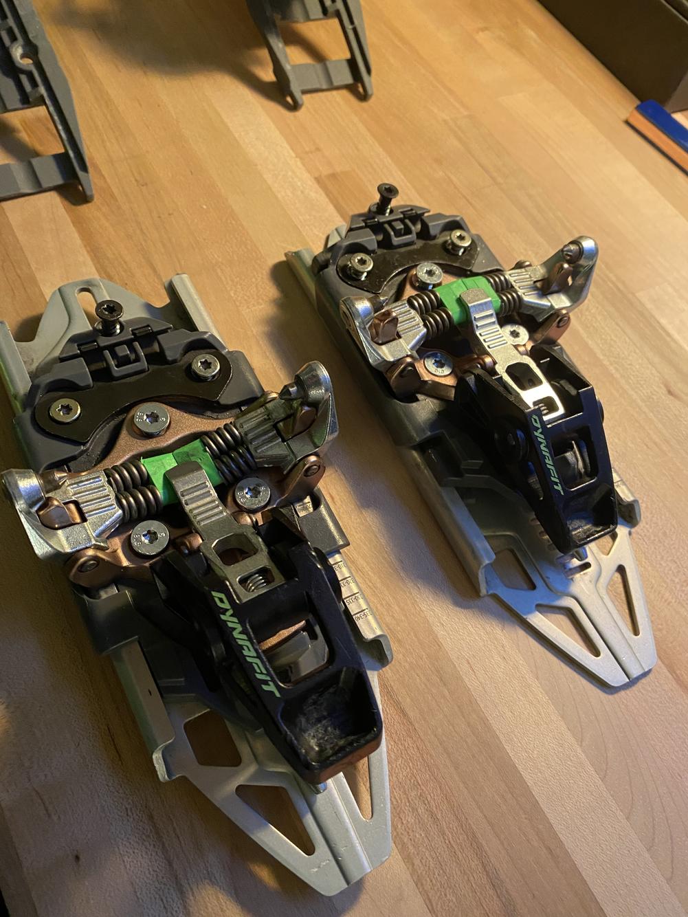 Used Dynafit Alpine Touring Ski Bindings 125 mm Brake Width Max Din 10