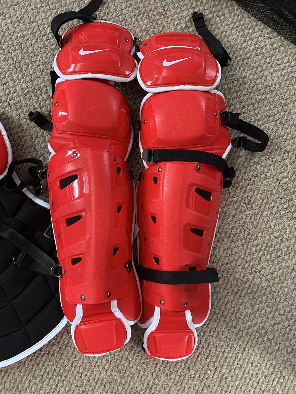 red nike catchers gear