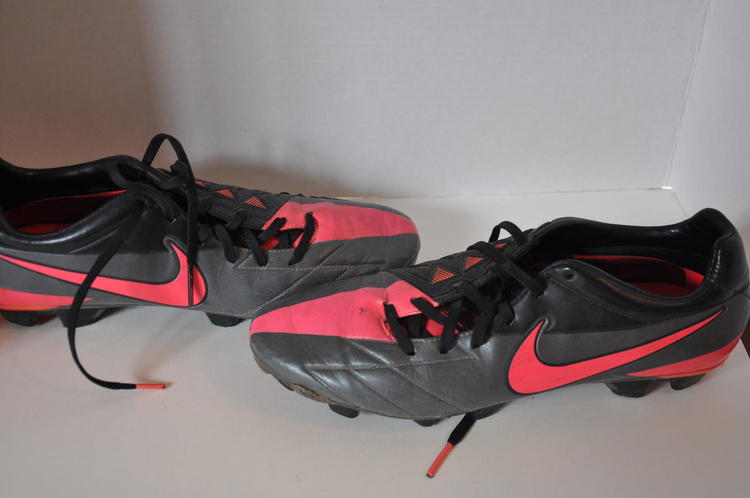 nike t90 laser soccer cleats