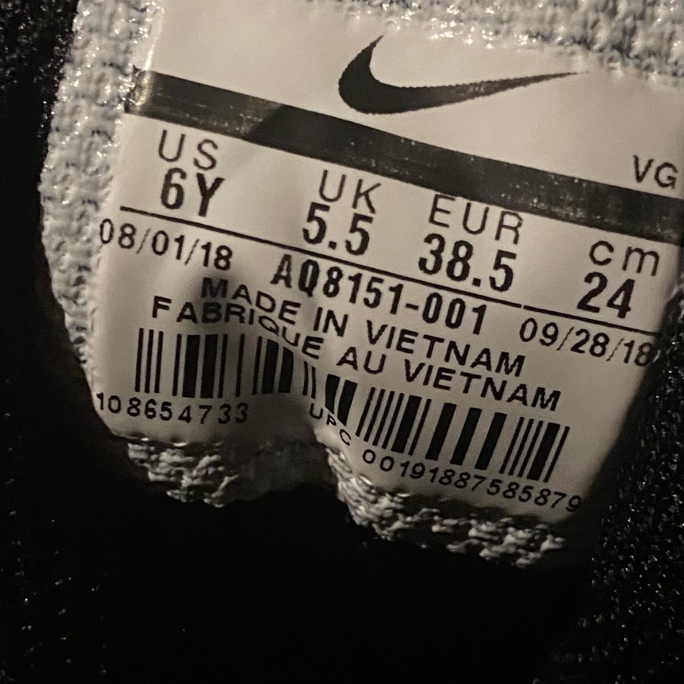 youth size to women's nike