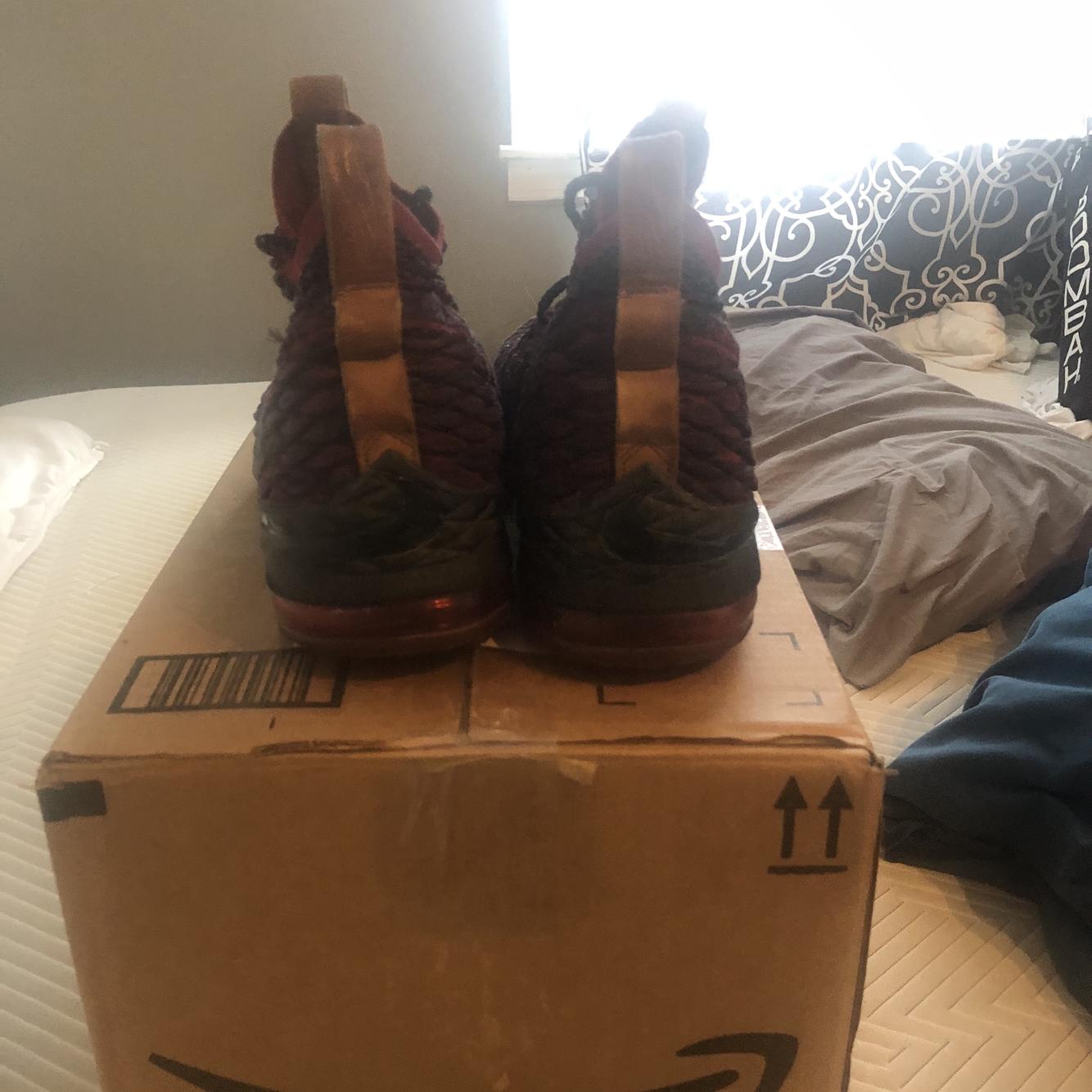 lebron 15 size 9