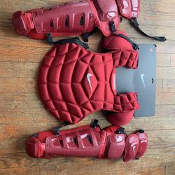 red nike catchers gear