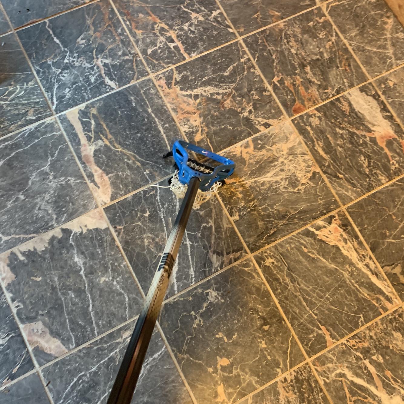 New Nike Aero 10 Stick SidelineSwap