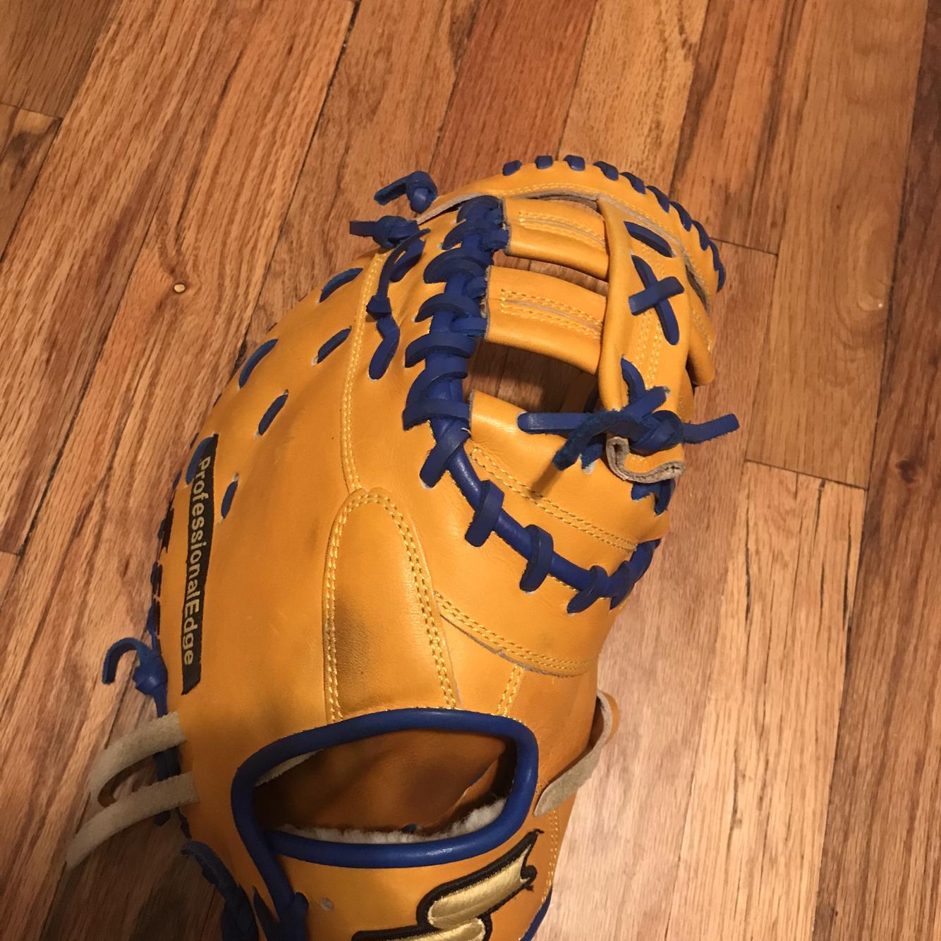 Used First Base 12.75" Baseball Glove SidelineSwap