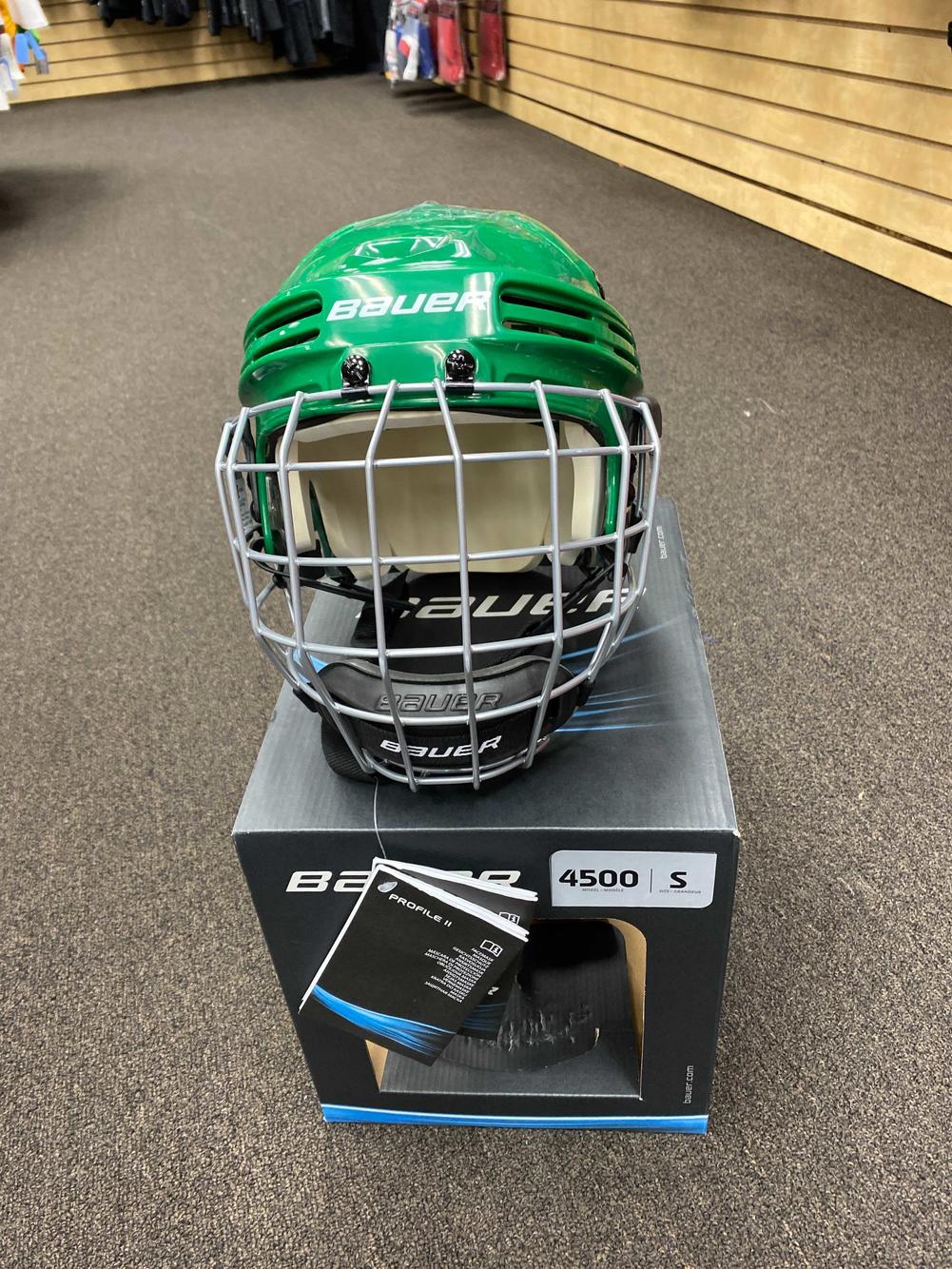 Bauer 4500 Helmet Combo II Kelly Green Small SidelineSwap