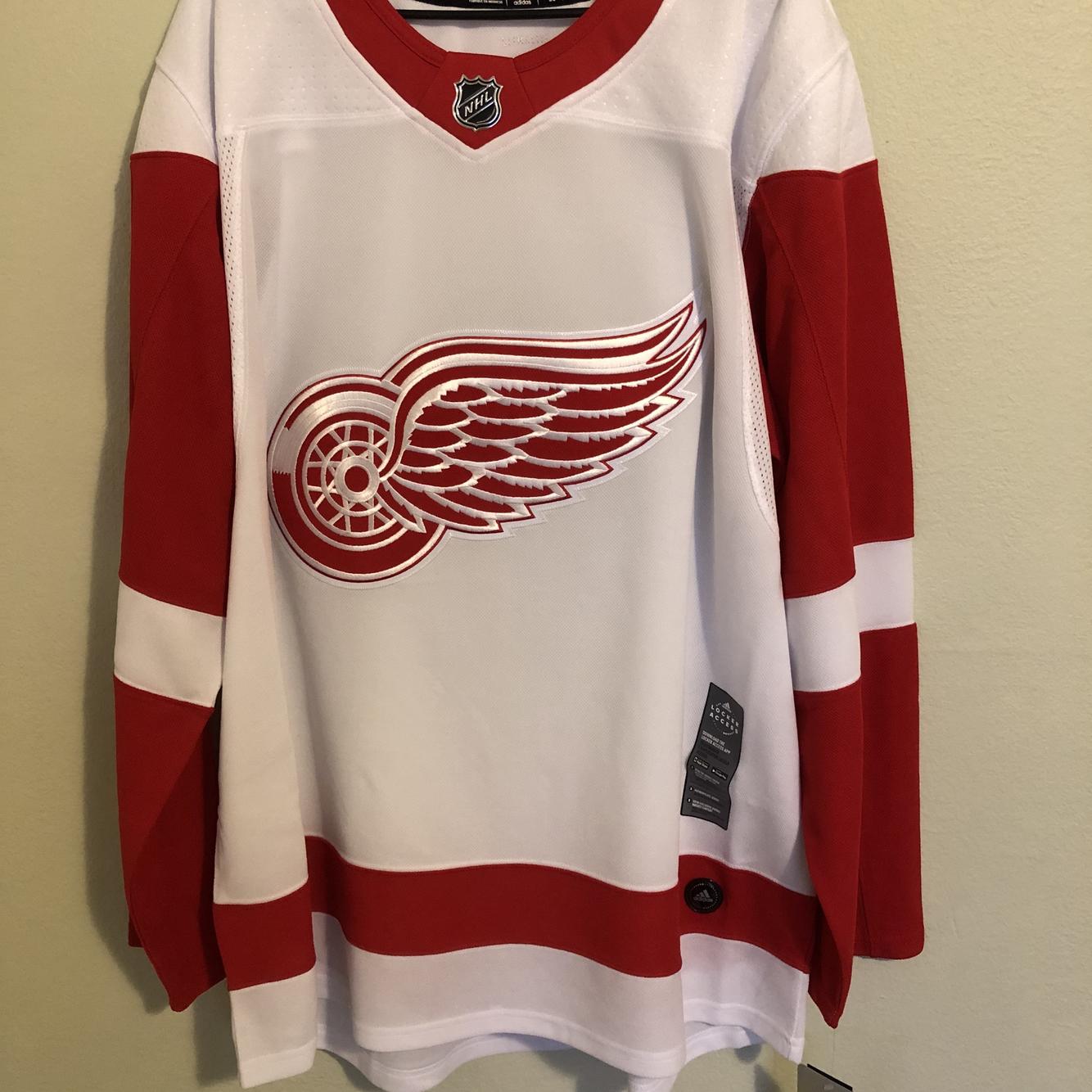 size 50 adidas hockey jersey