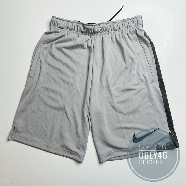 mens small nike shorts