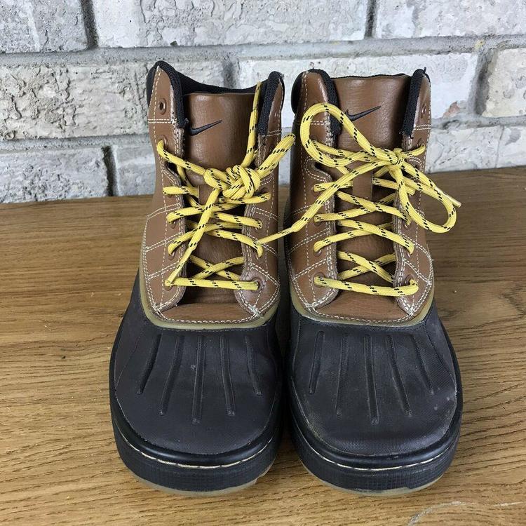 nike acg duck boots