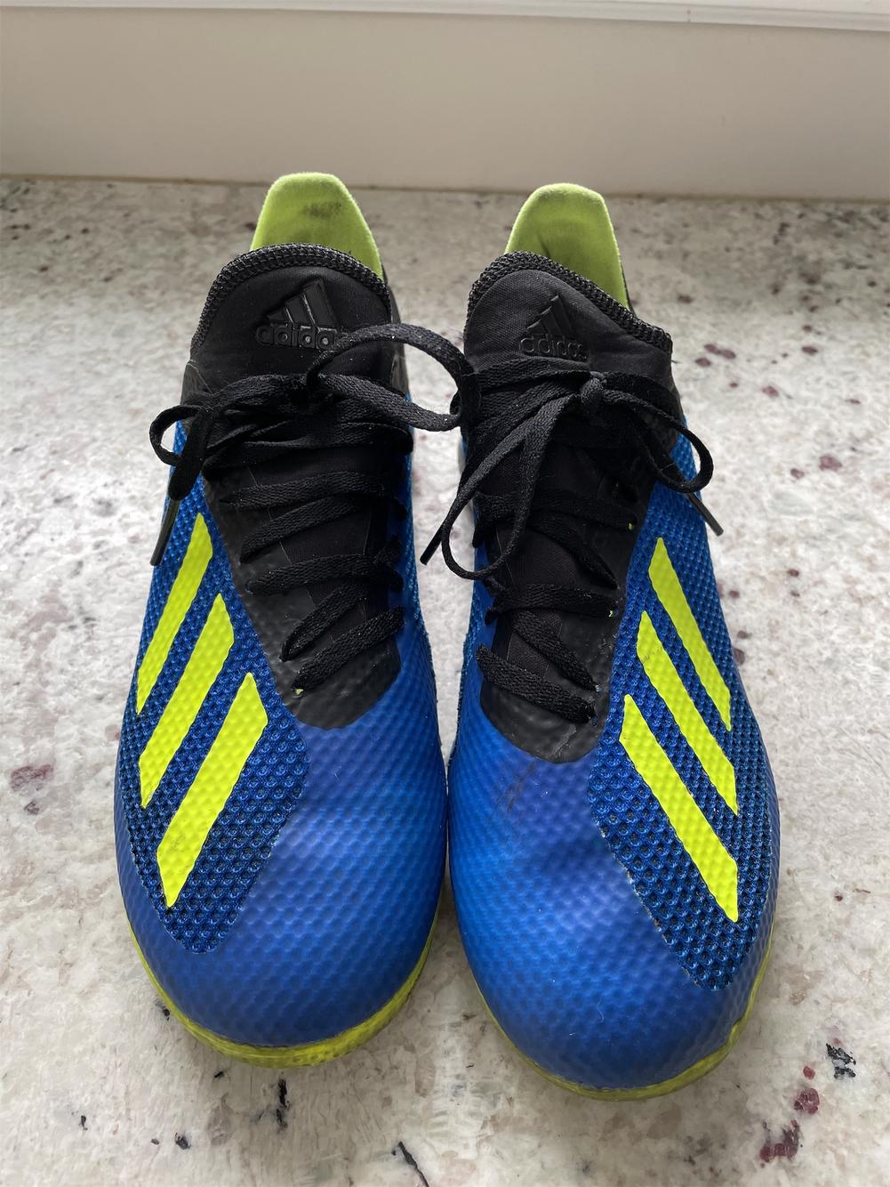 Adidas Soccer Indoor Shoes—Blue Men�s Size 6.5Turf and Adidas Soccer Indoor Shoes—Blue Men�s Size 6.5Turf and