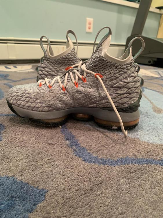 lebron 15 size 8.5