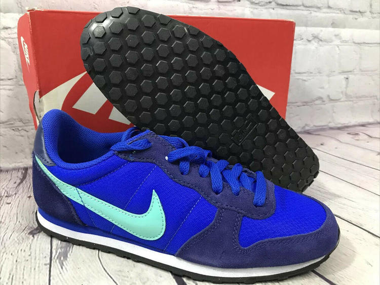 cheap nike trainers size 8