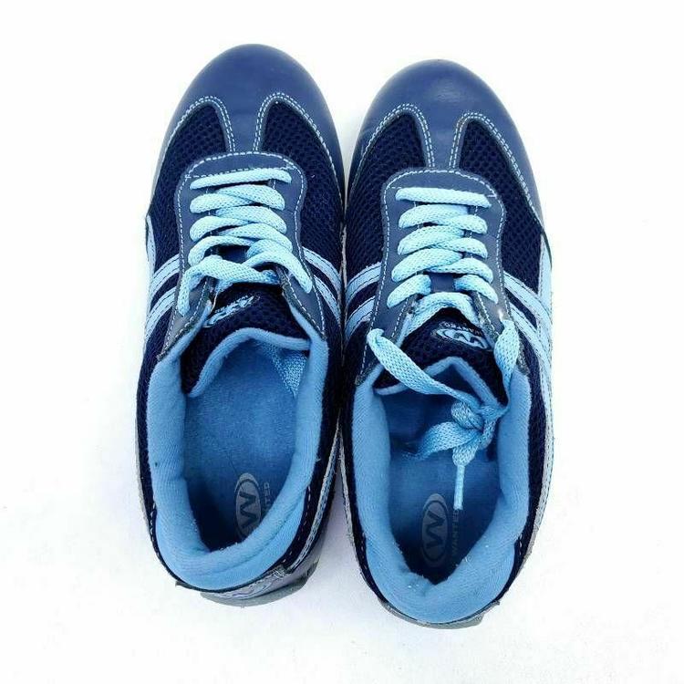 wanted tennis shoes