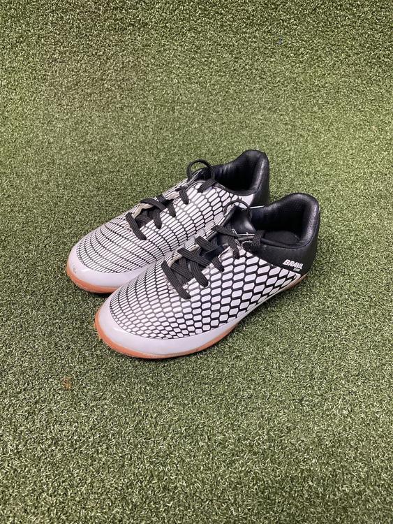 brava indoor soccer shoes