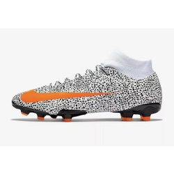 nike superfly 4 size 9