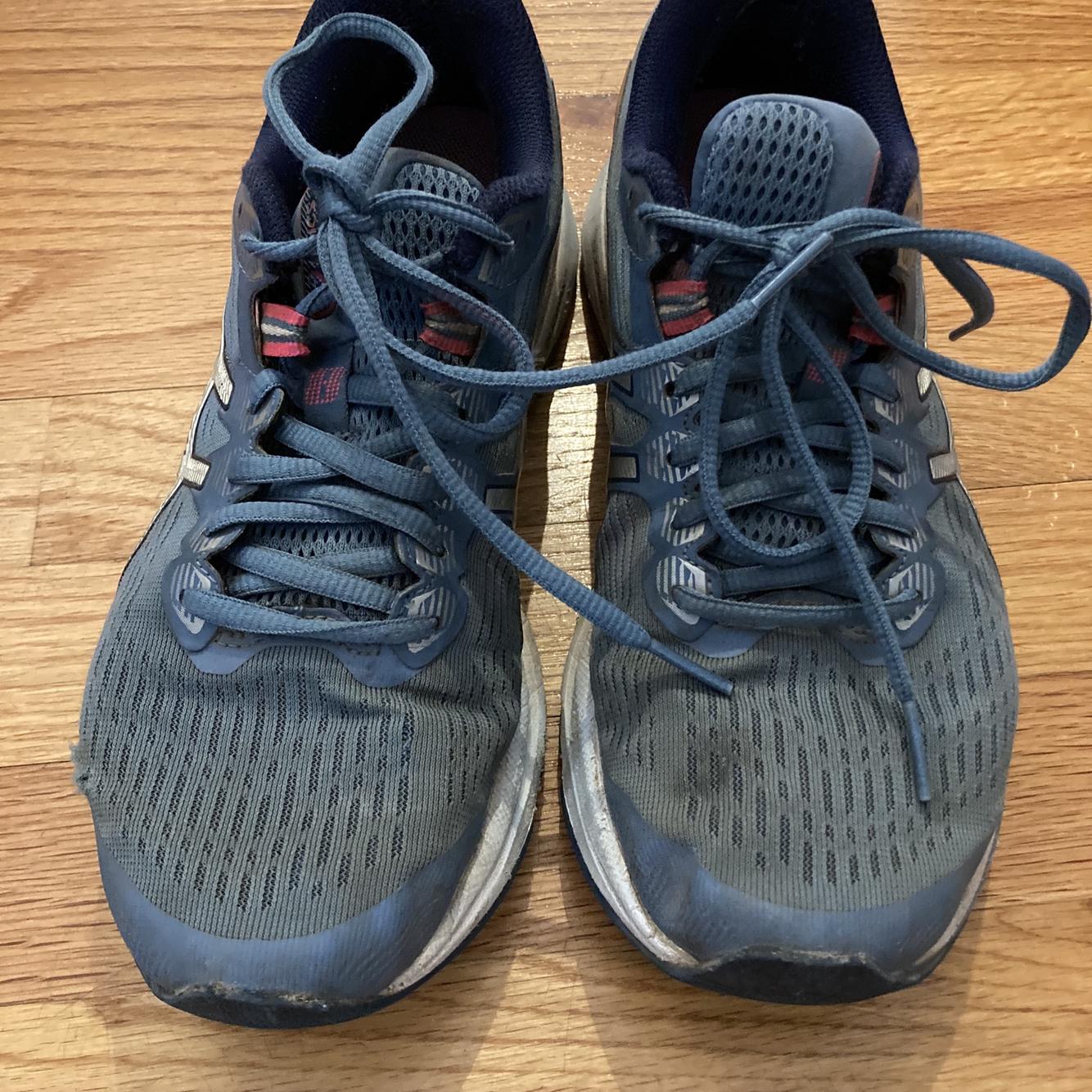 8.5 in shoes