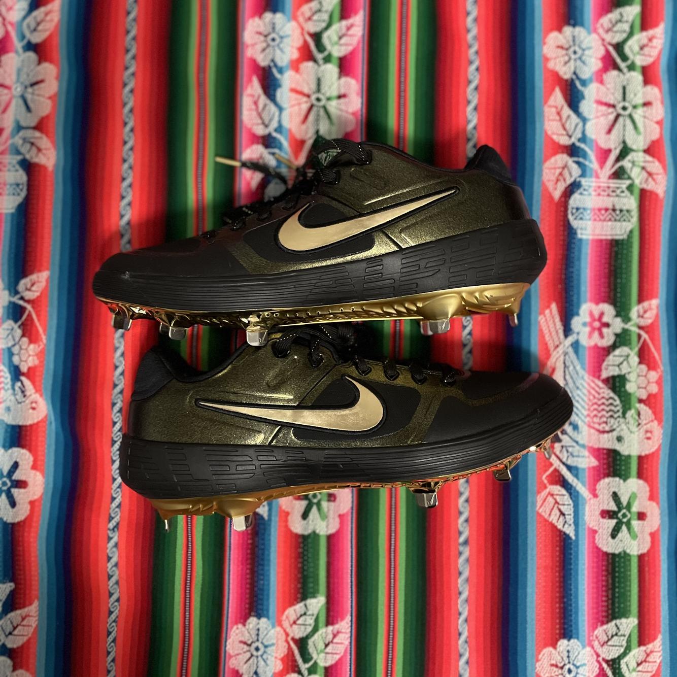nike alpha huarache elite 2 low