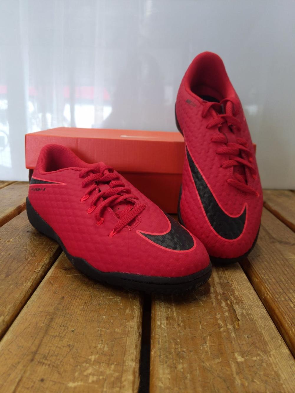 buy nike hypervenom shoes
