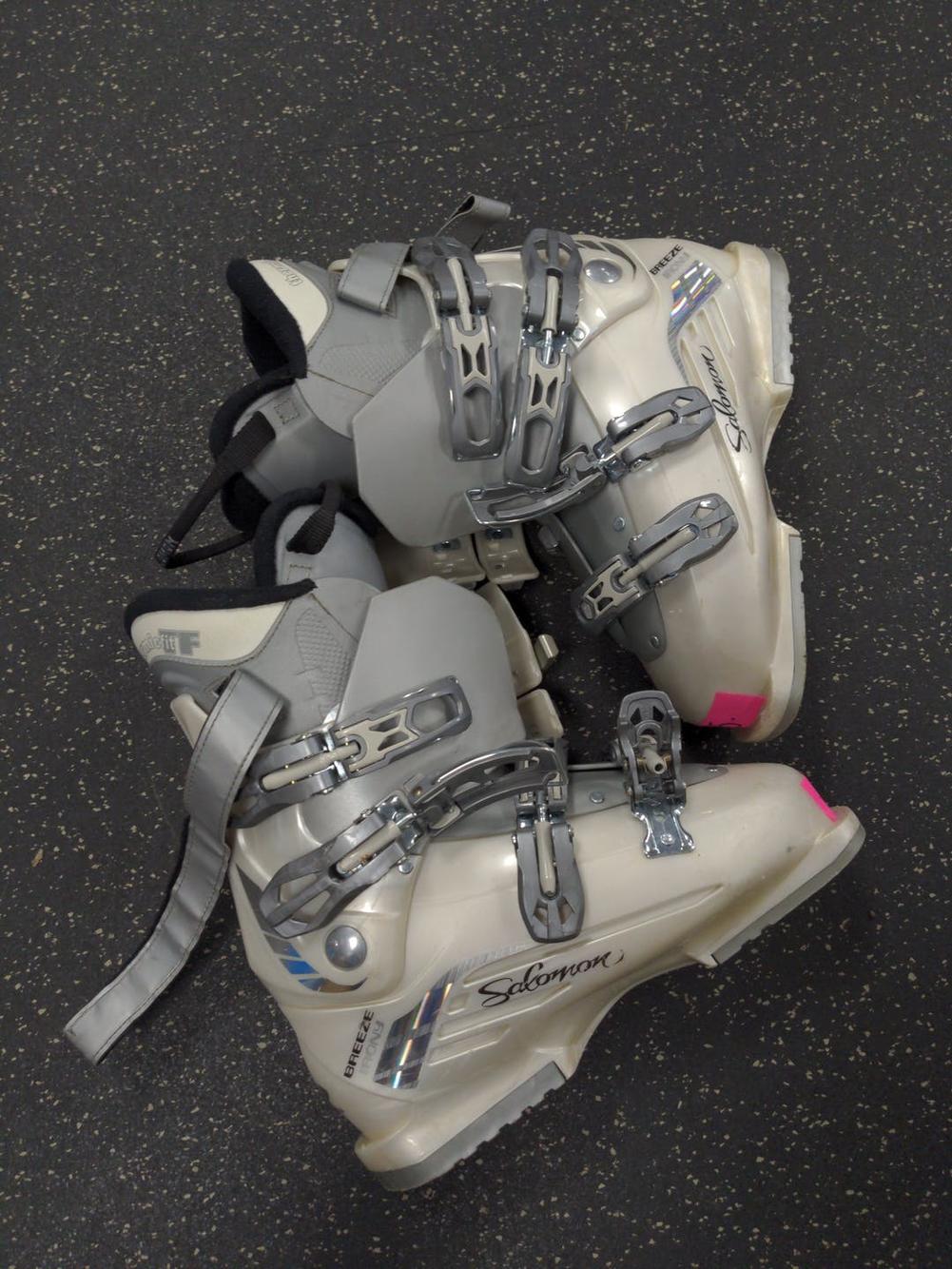 Used Salomon Breeze Irony 250 Mp M07 W08 Downhill Ski Womens Boots