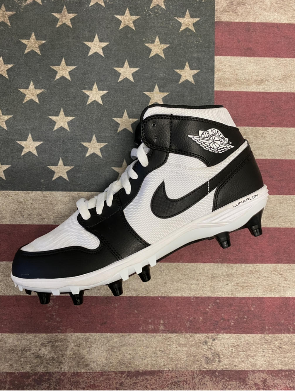 jordan 1 mid cleats