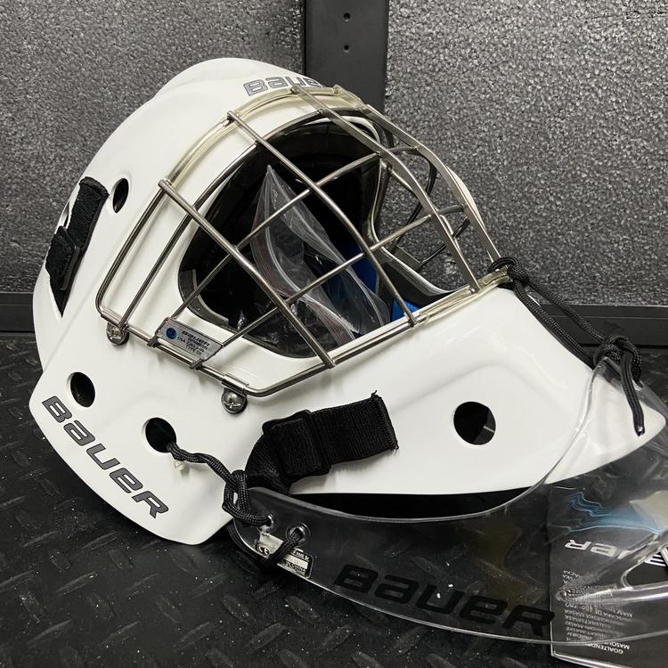 Senior Goalie Mask Helmet • BAUER NME 8 • Size S / M Fit 2 • Mask Bag