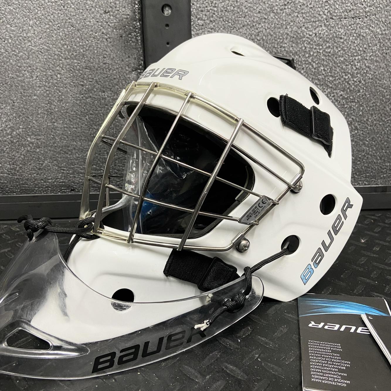 Senior Goalie Mask Helmet • BAUER NME 8 • Size S / M Fit 2 • Mask Bag