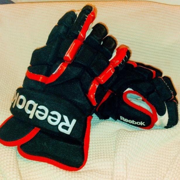 Senior Reebok 10K Gloves 14" Pro Stock *preowned SidelineSwap