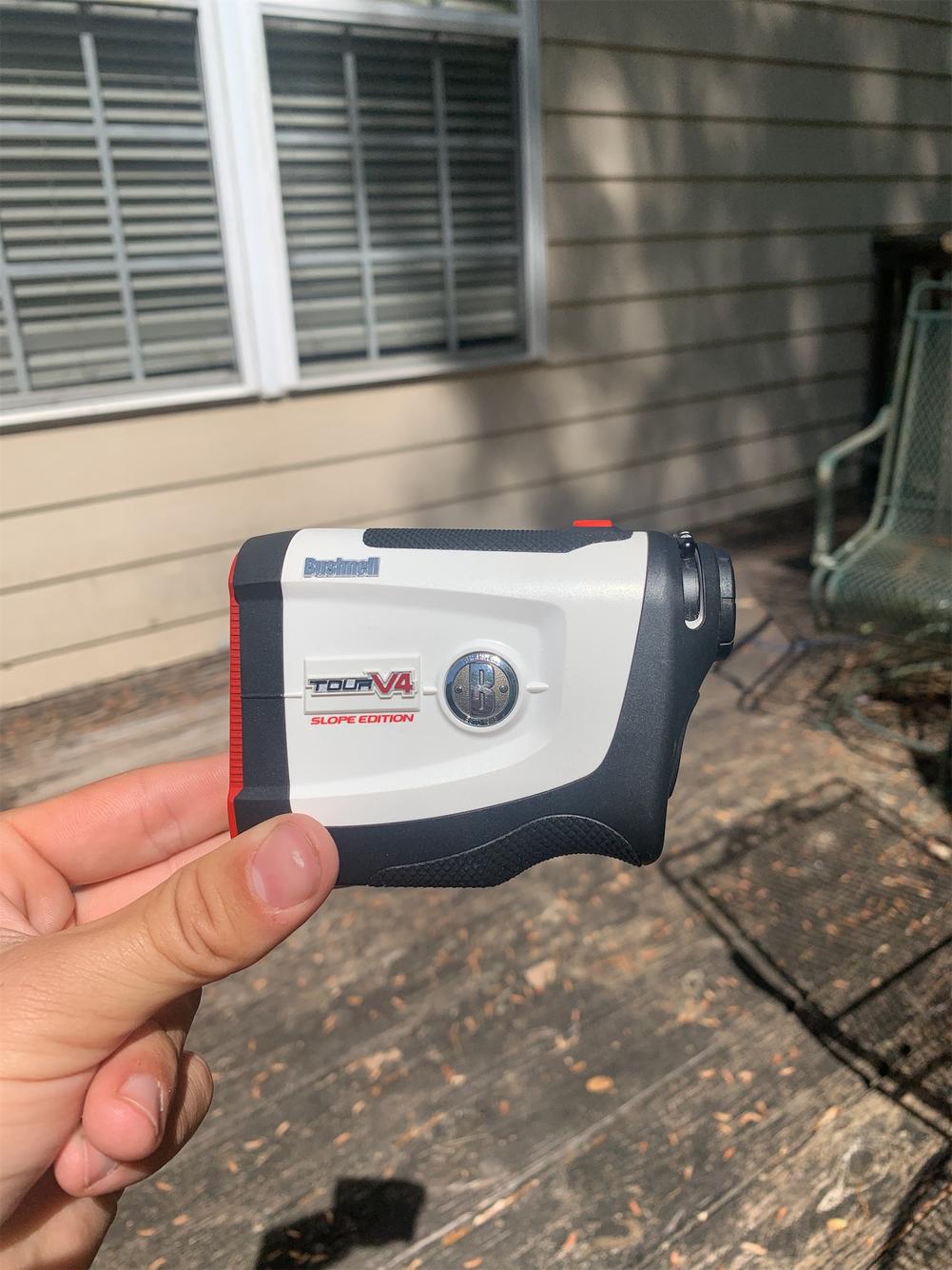 Used Bushnell Tour V4 SidelineSwap