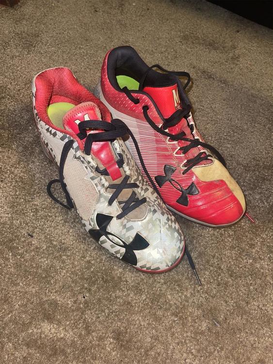 used baseball cleats