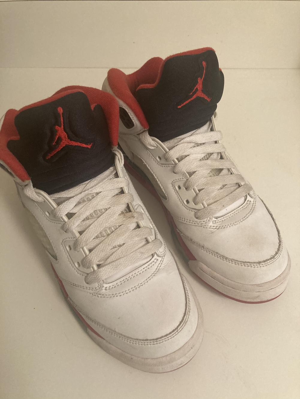 places that buy used jordans near me