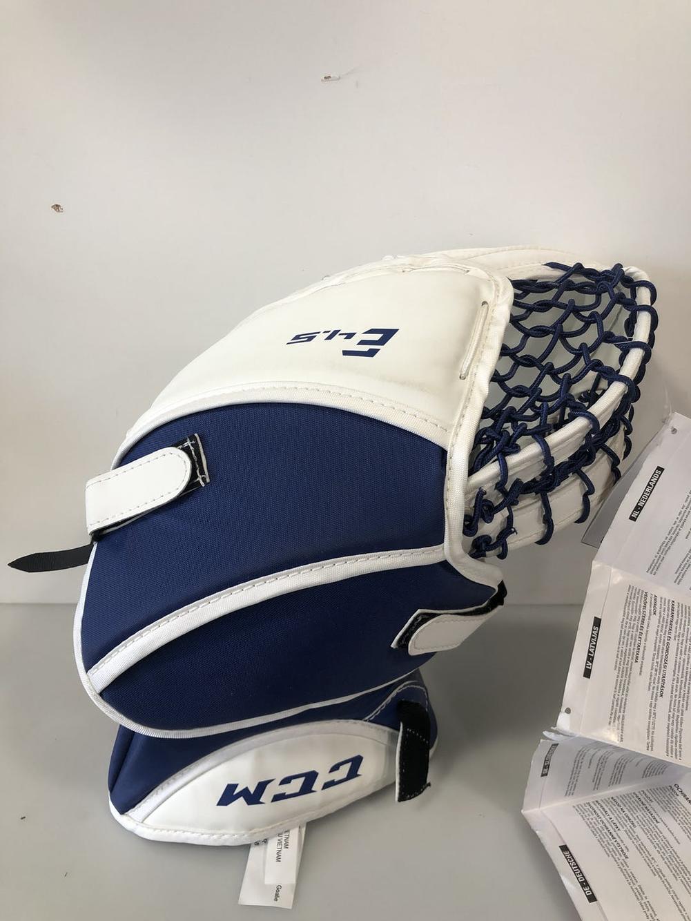 Ccm Junior Extreme Flex E4.5 Ice Hockey Goalie Catchers SidelineSwap