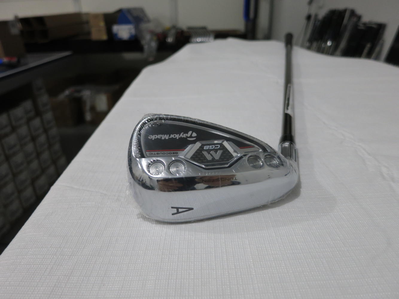 TaylorMade 2018 M CGB Approach Wedge MCGB AW 49* Regular Graphite