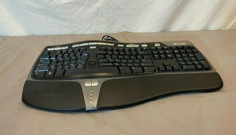 Microsoft 1048 Usb Wired Natural Ergonomic Keyboard 4000 V1 0 Great Look Sidelineswap