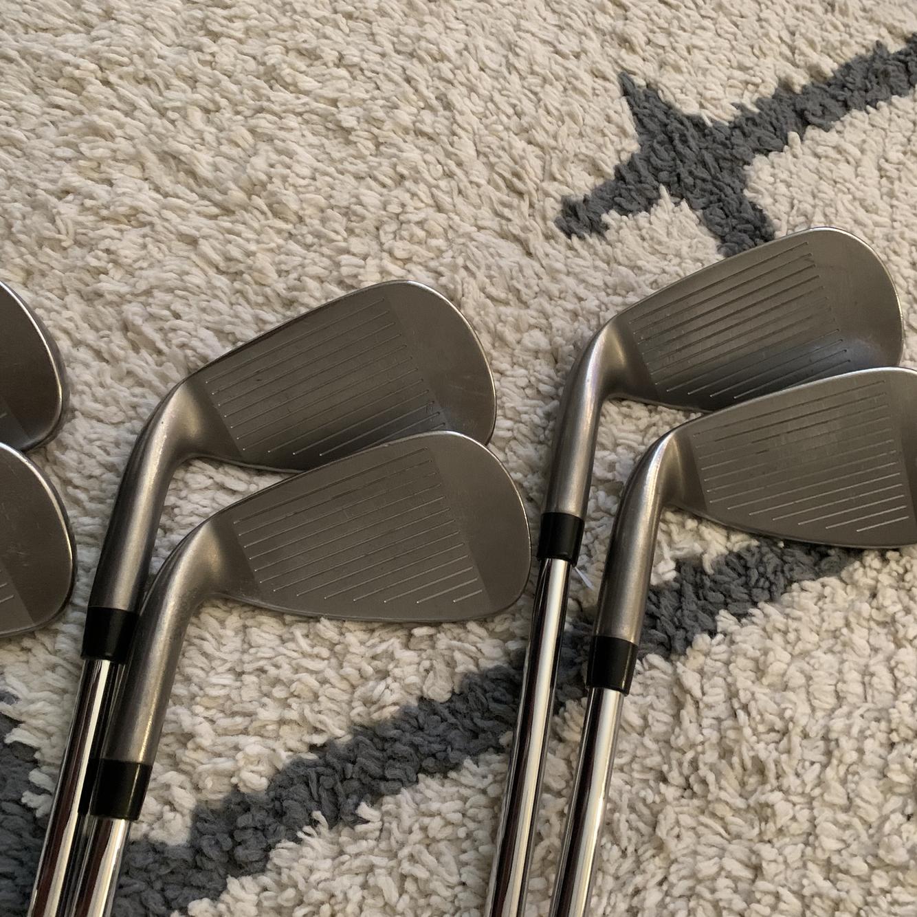 Men's Right Handed JPX EZ Regular Flex Steel Shaft Iron Set SidelineSwap