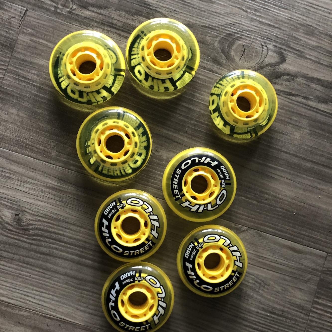 Bauer XR500 Size 7.5D Inline Hockey Skates, Excellent Condition, Extra Wheels Available