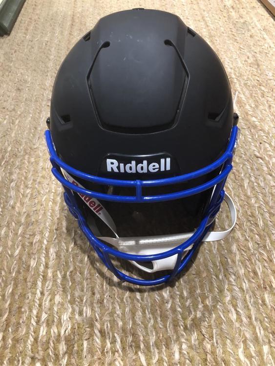 Large matte black Riddell Speedflex Helmet SidelineSwap