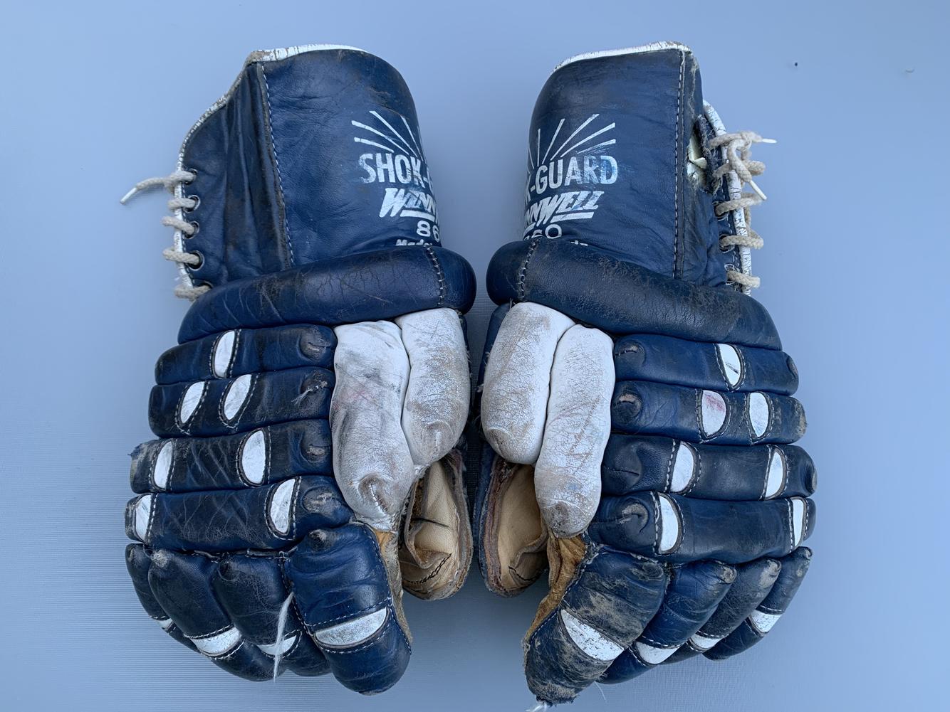 VINTAGE Winnwell 860 Leather Hockey Gloves Toronto Maple Leafs Shok
