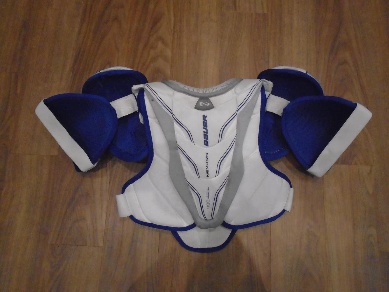 Used Junior Large Bauer Nexus N9000 Shoulder Pads SidelineSwap