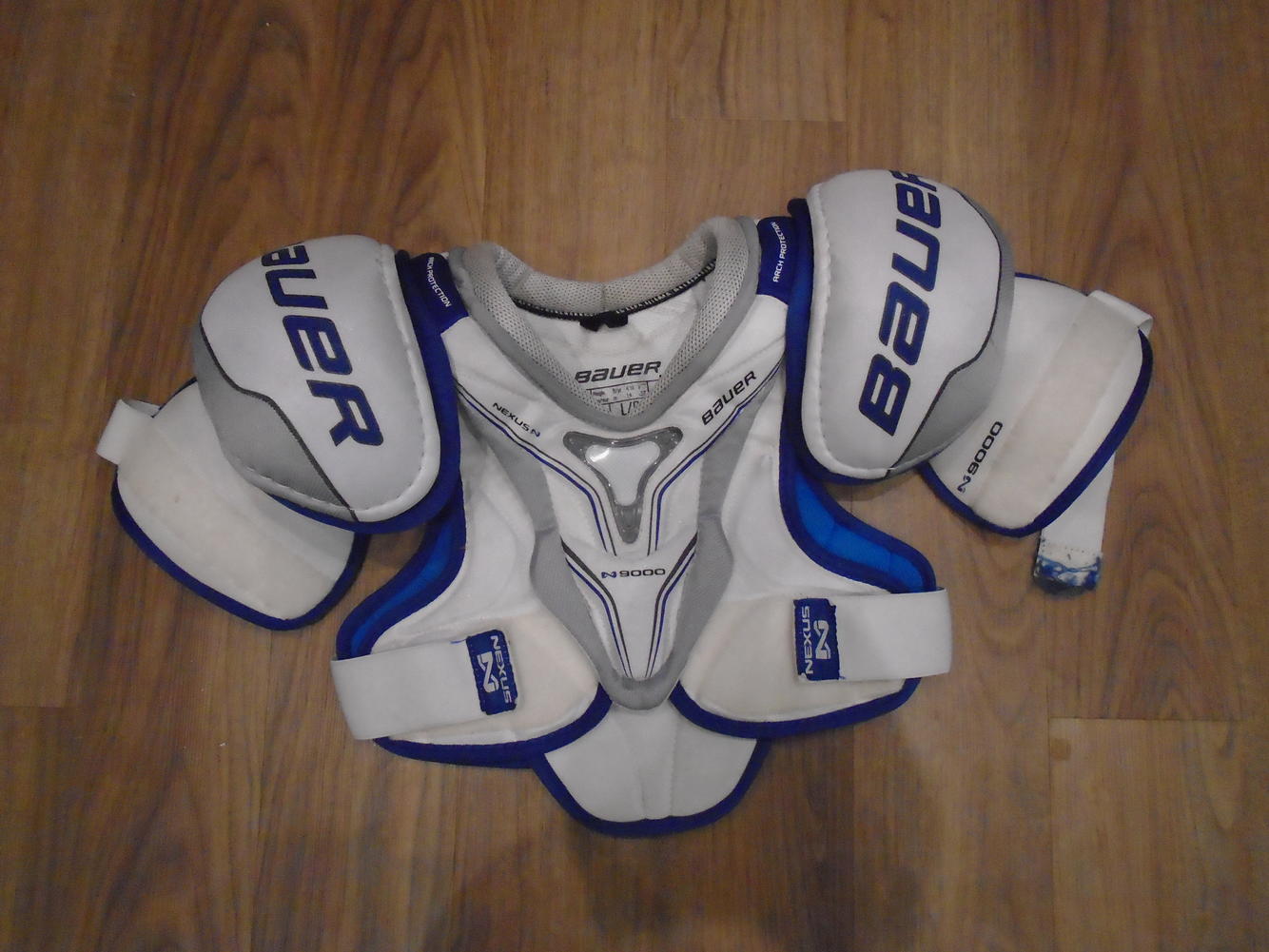 Used Junior Large Bauer Nexus N9000 Shoulder Pads SidelineSwap