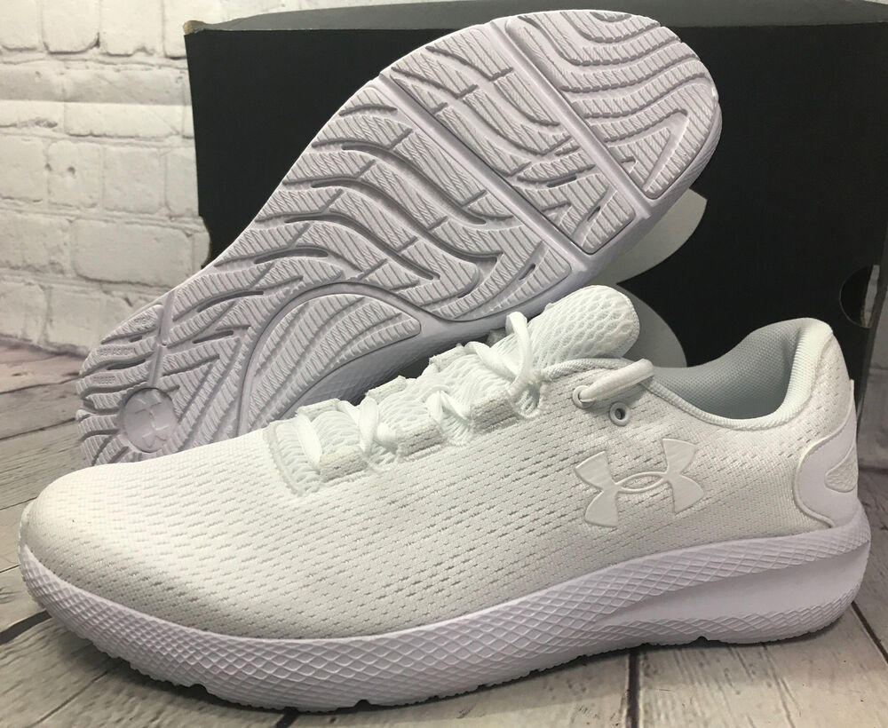 Under Armour Women’s Deluxe Charged Pursuit 2 Running Shoes Size 10.5