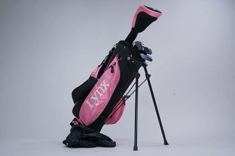 LYNX LX JR JUNIOR GOLF SET W/ MATCHING PINK BAG FOR 5261” TALL