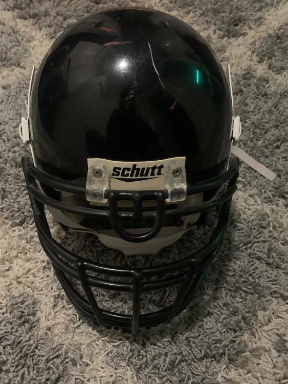 Schutt XL Matte Black F7 Adult Helmet Helmet SidelineSwap