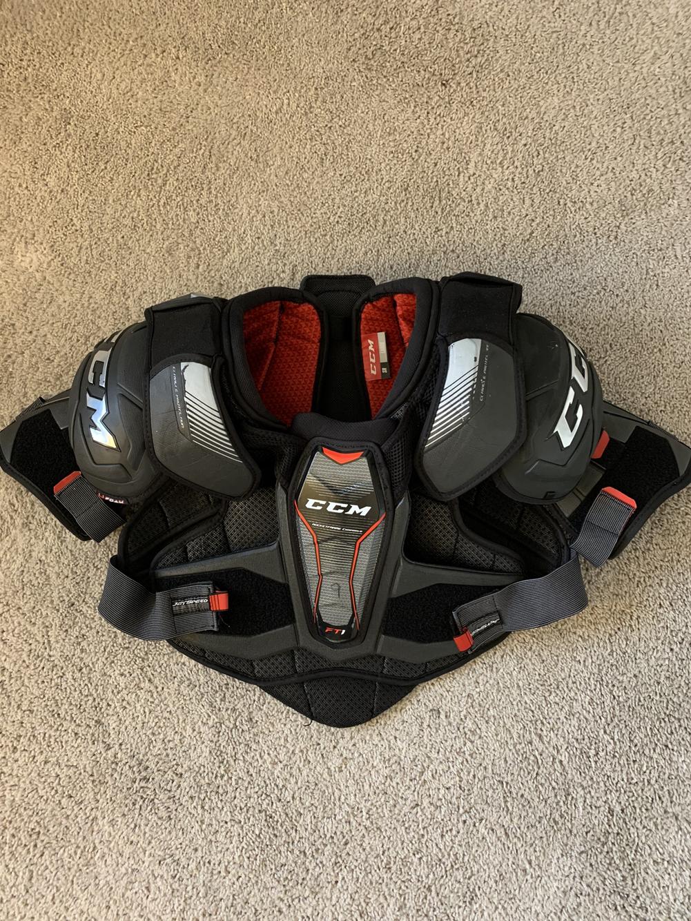 Senior Large CCM JetSpeed FT1 Shoulder Pads SidelineSwap